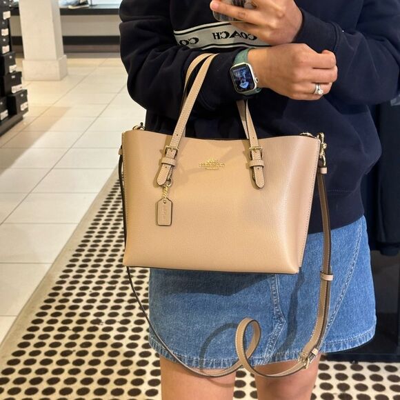 NWT Coach Leather Mollie Tote 25 handbag‎ - Picture 1 of 9